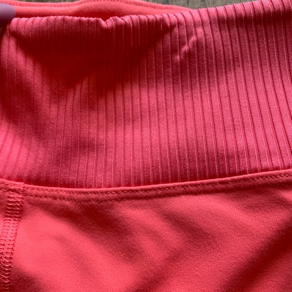 Pink Victoria’s Secret Ultimate Legging - Picture 5 of 8